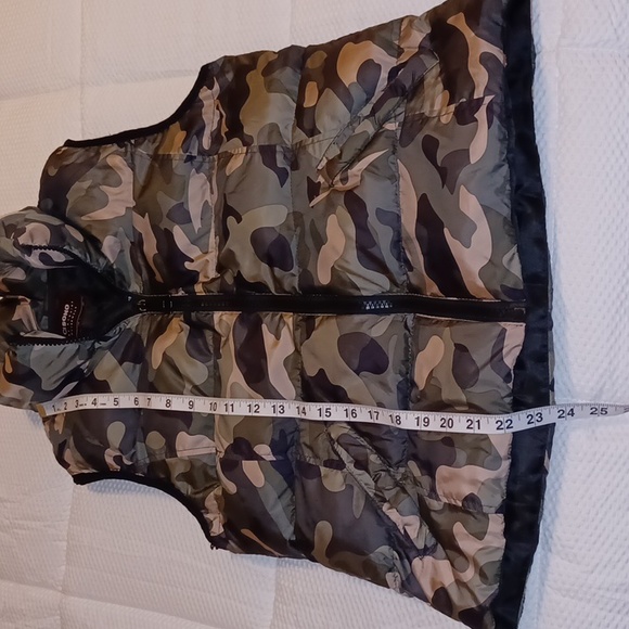 Cisono Camo Vest - Picture 11 of 11